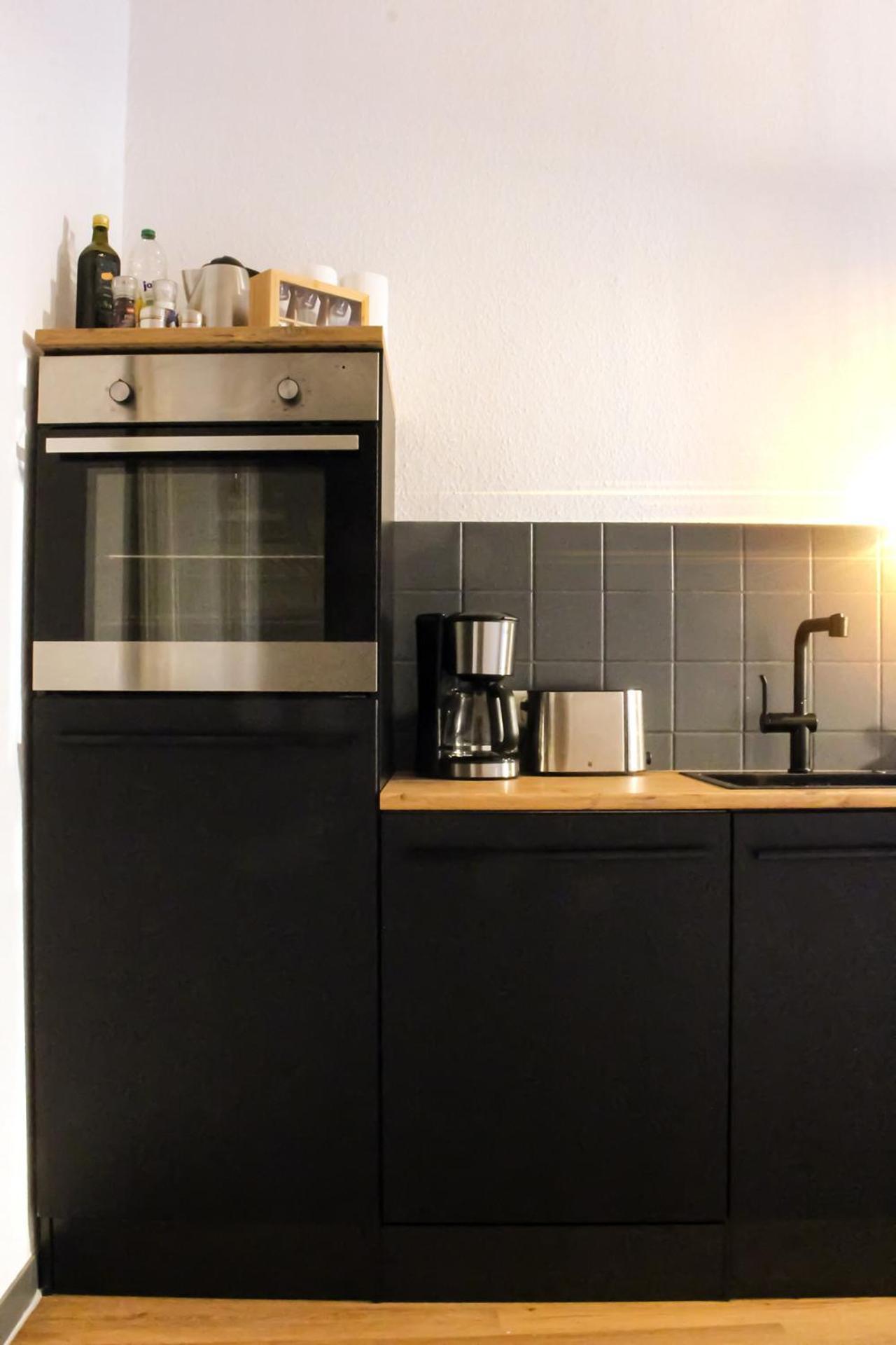 Nuwilu One - Apartment Mit Balkon Im Herzen Erfurts - Magenta Tv- Netflix - Disney 외부 사진